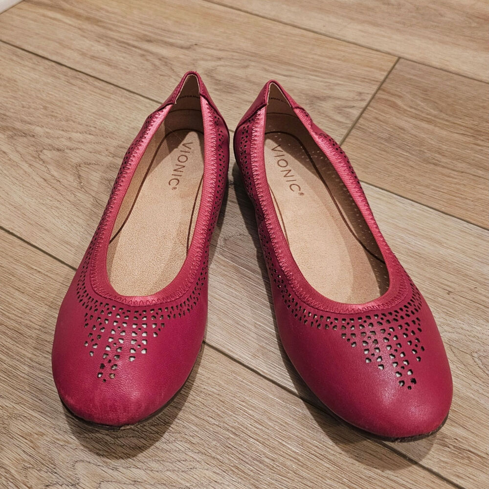Vionic Women’s Spark Whisper Ballet Flat- Supportive Ladies Shoes Size 6.5